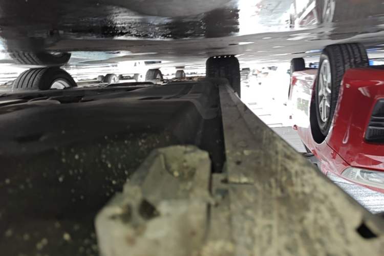 Used Porsche Cayenne 2019 Cayenne 3.0T Right Side Sill