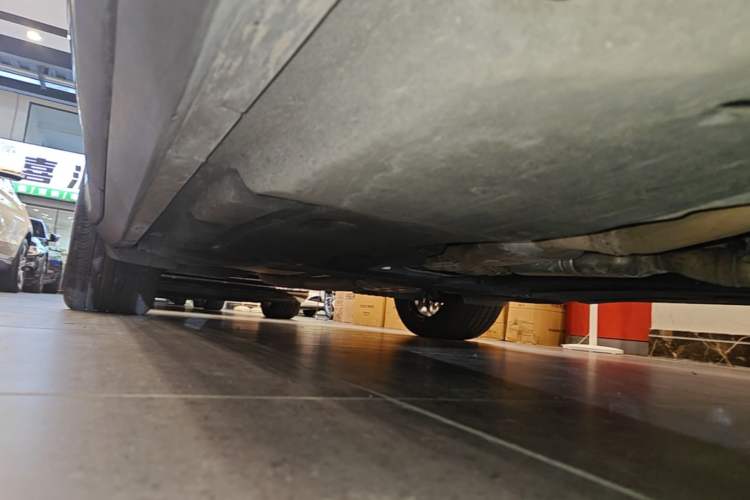 Used Porsche Cayenne 2019 Cayenne 3.0T Right Side Sill