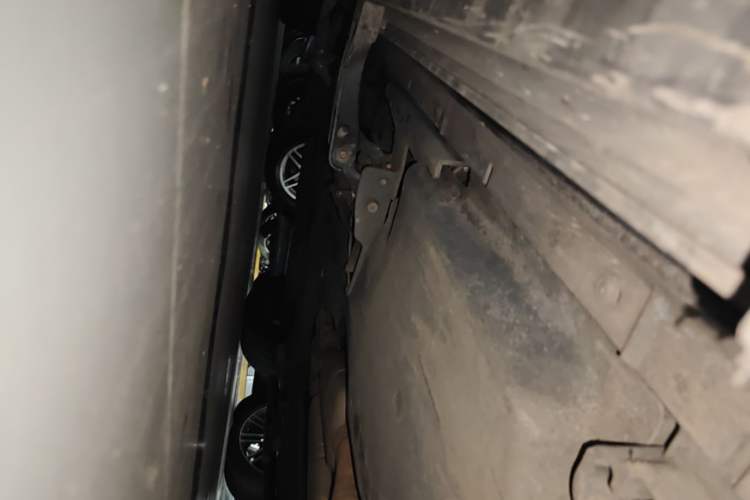 Used Porsche Cayenne 2019 Cayenne 3.0T Right Side Sill