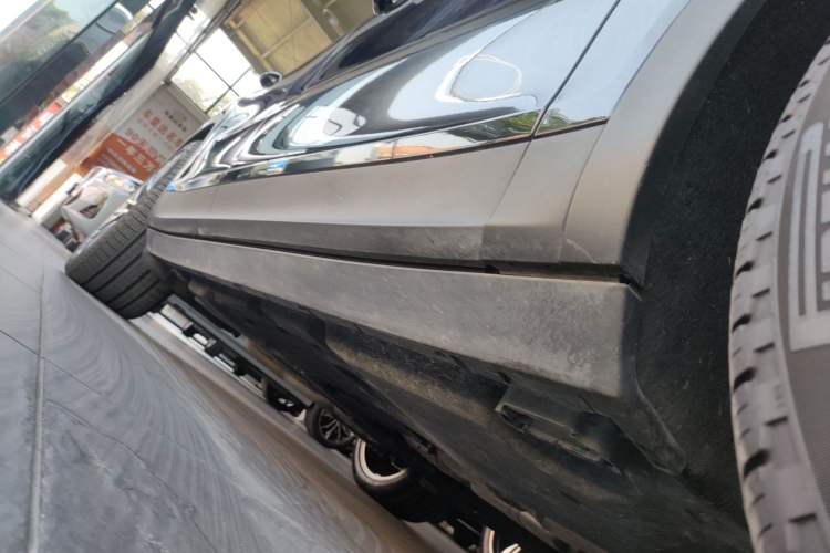 Used Porsche Cayenne 2019 Cayenne 3.0T Right Side Sill