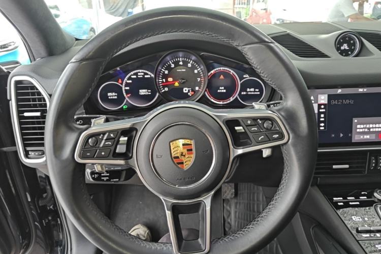 Used Porsche Cayenne 2019 Cayenne 3.0T Steering Wheel
