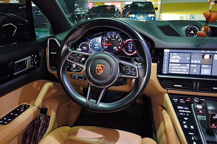 Used Porsche Cayenne 2019 Cayenne 3.0T Steering Wheel