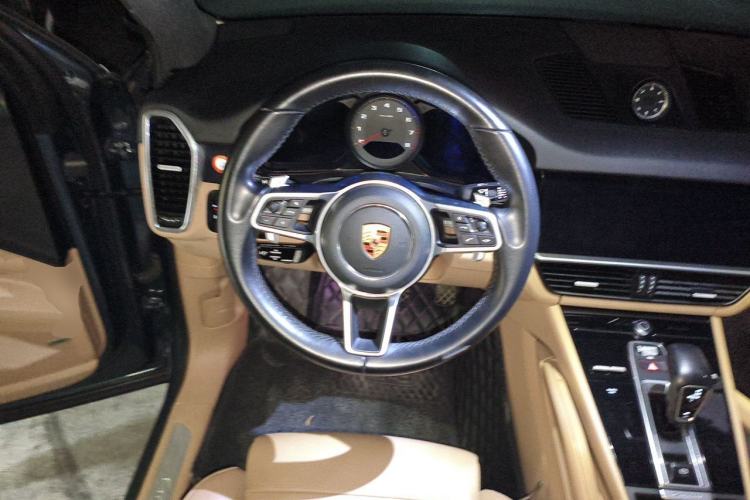 Used Porsche Cayenne 2019 Cayenne 3.0T Steering Wheel