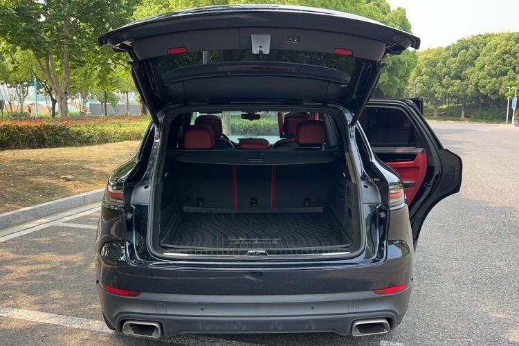 Used Porsche Cayenne 2019 Cayenne 3.0T Trunk
