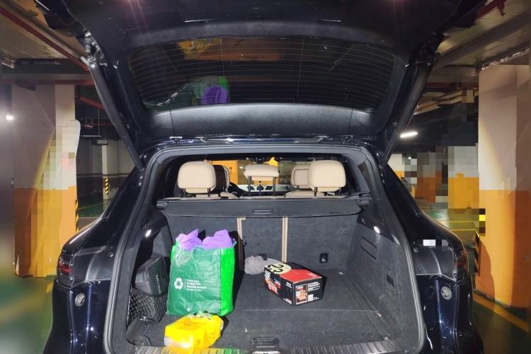 Used Porsche Cayenne 2019 Cayenne 3.0T Trunk