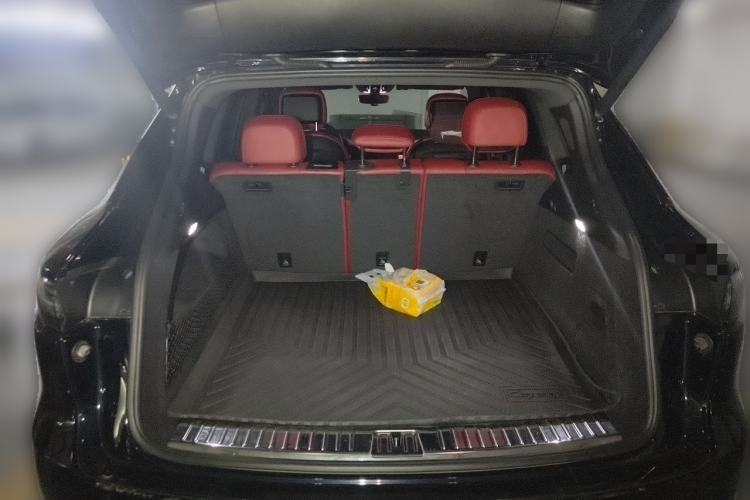 Used Porsche Cayenne 2019 Cayenne 3.0T Trunk