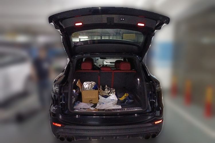 Used Porsche Cayenne 2019 Cayenne 3.0T Trunk