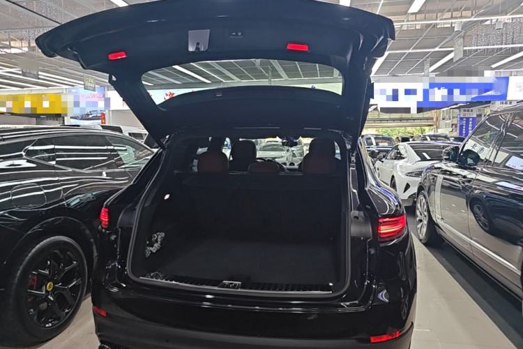 Used Porsche Cayenne 2019 Cayenne 3.0T Trunk