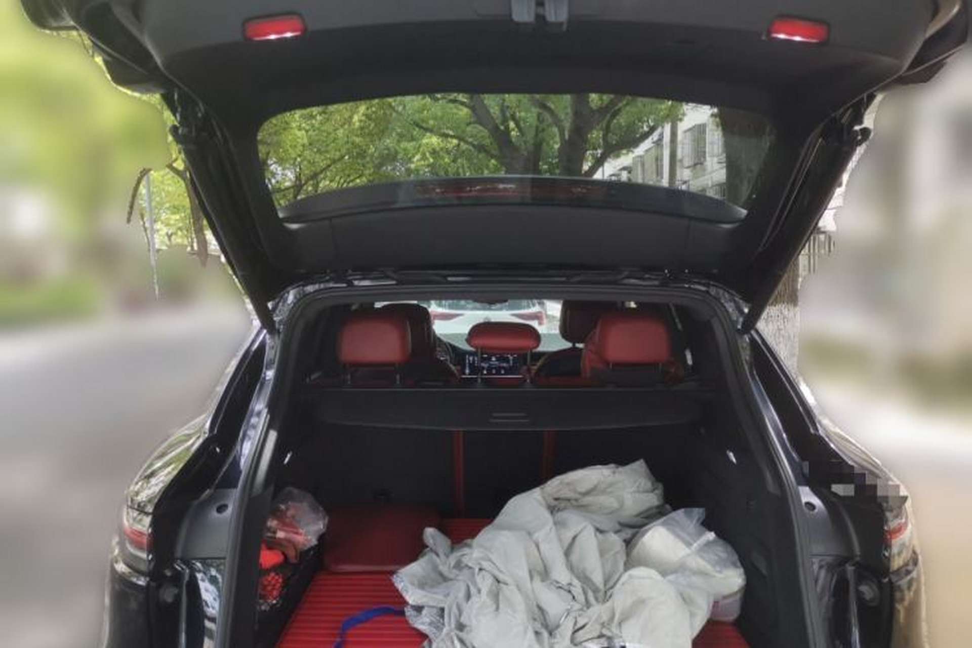 Used Porsche Cayenne 2019 Cayenne 3.0T Trunk