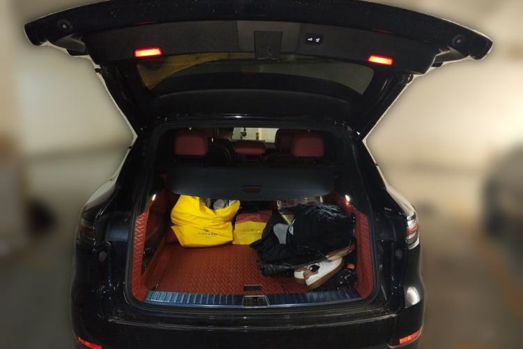 Used Porsche Cayenne 2019 Cayenne 3.0T Trunk