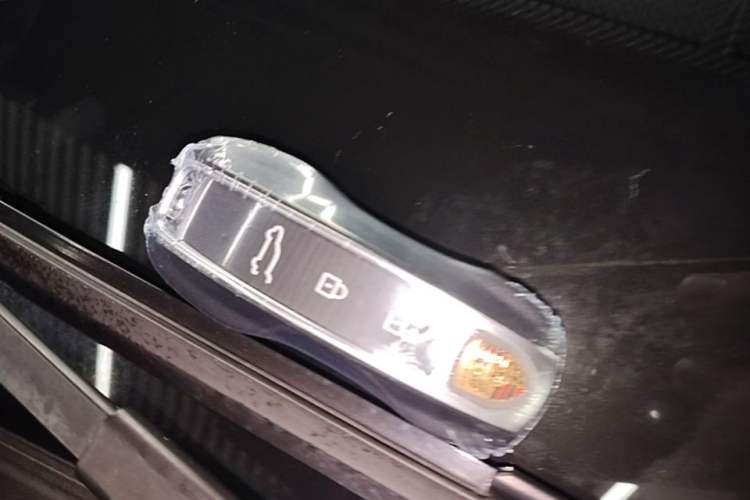 Used Porsche Cayenne 2019 Cayenne 3.0T Vehicle Key