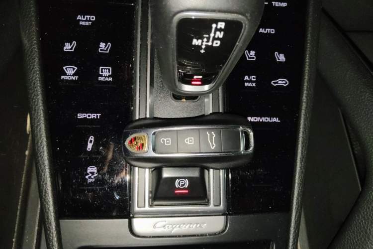 Used Porsche Cayenne 2019 Cayenne 3.0T Vehicle Key