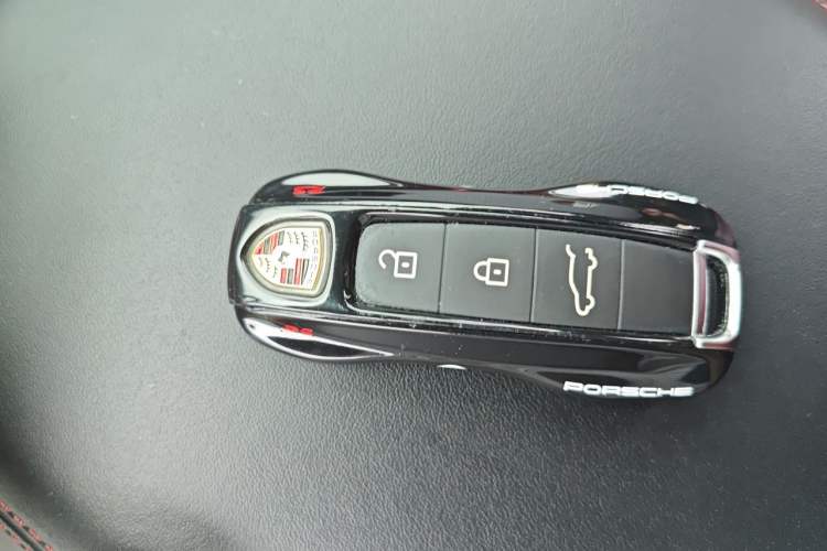 Used Porsche Cayenne 2019 Cayenne 3.0T Vehicle Key