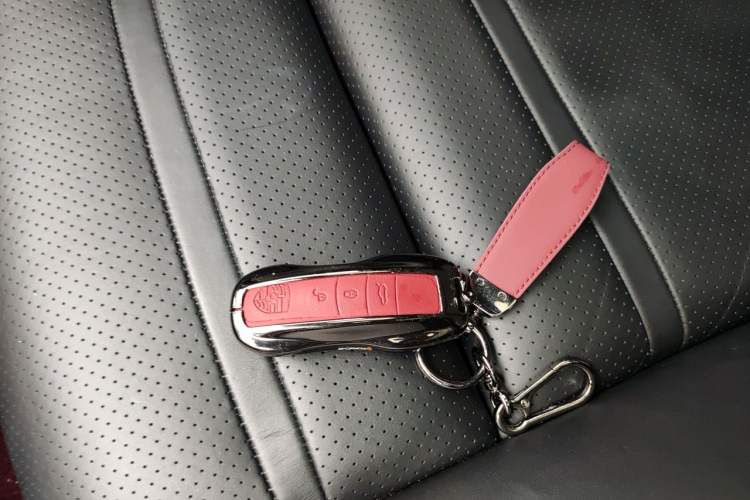 Used Porsche Cayenne 2019 Cayenne 3.0T Vehicle Key