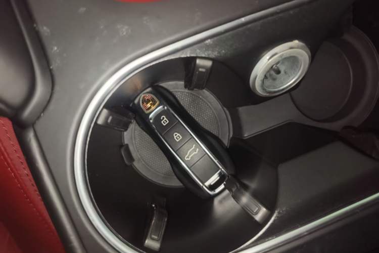Used Porsche Cayenne 2019 Cayenne 3.0T Vehicle Key