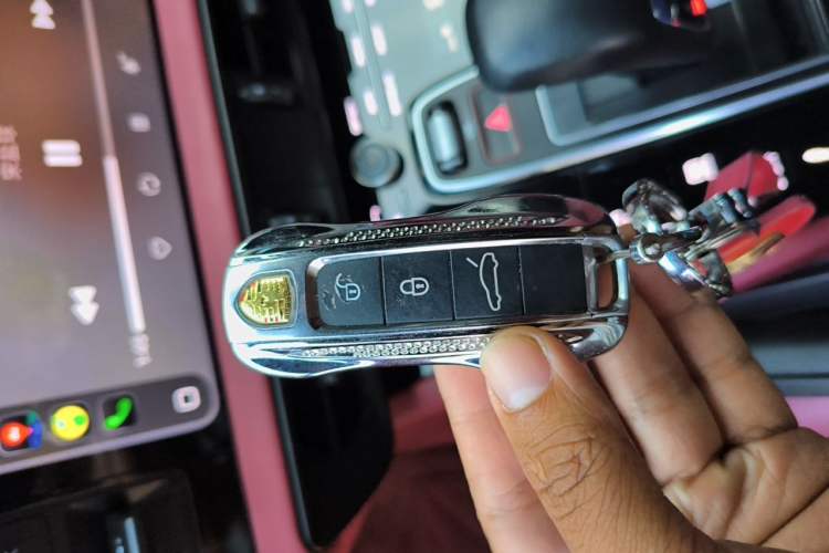 Used Porsche Cayenne 2019 Cayenne 3.0T Vehicle Key