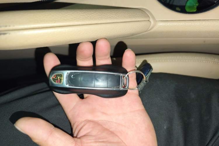 Used Porsche Cayenne 2019 Cayenne 3.0T Vehicle Key