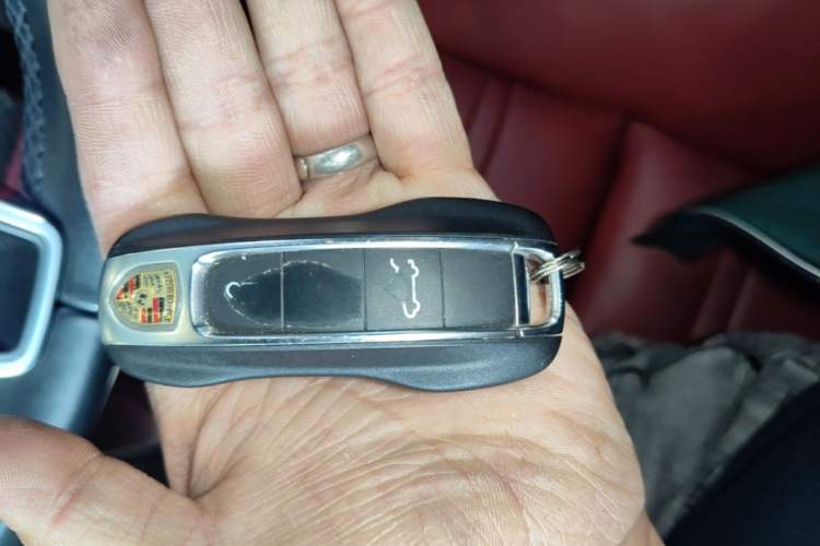 Used Porsche Cayenne 2019 Cayenne 3.0T Vehicle Key