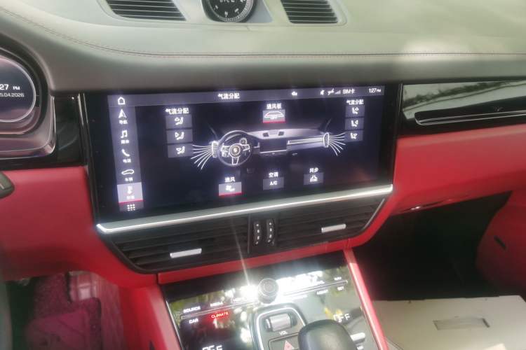 Used Porsche Cayenne 2019 Cayenne 3.0T Audio And AC Panel