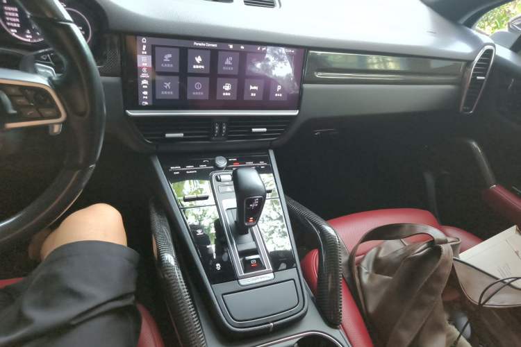Used Porsche Cayenne 2019 Cayenne 3.0T Audio And AC Panel