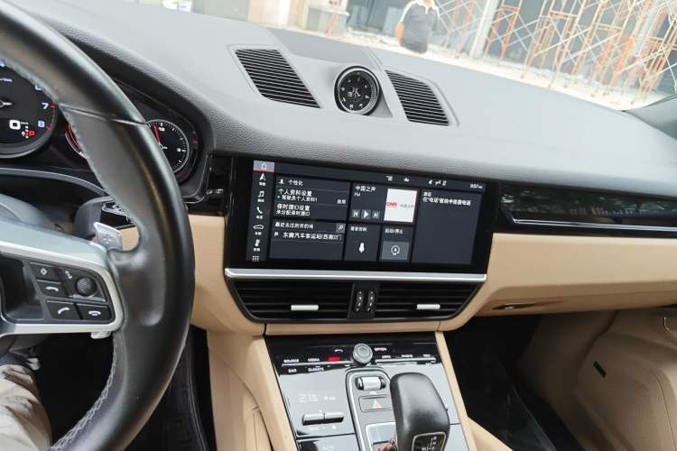 Used Porsche Cayenne 2019 Cayenne 3.0T Audio And AC Panel