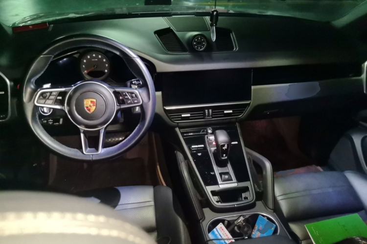 Used Porsche Cayenne 2019 Cayenne 3.0T Center Console
