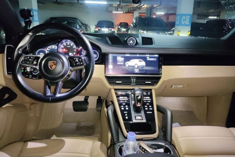 Used Porsche Cayenne 2019 Cayenne 3.0T Center Console