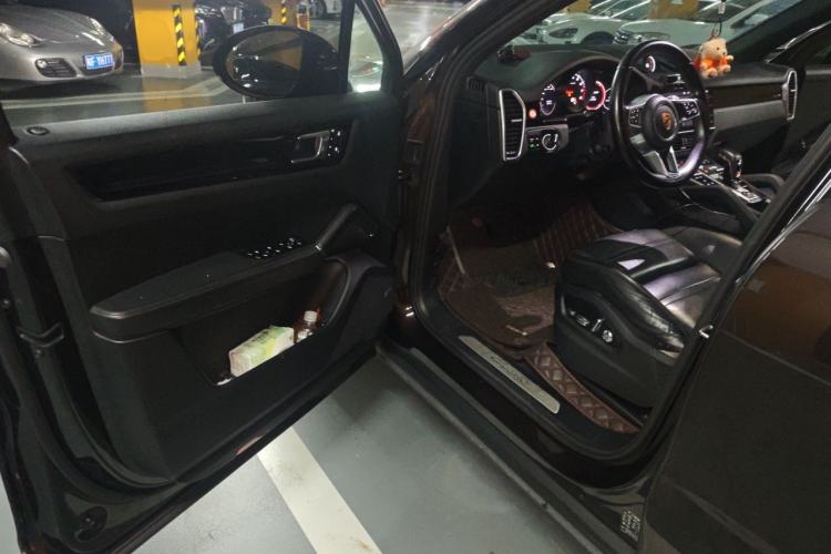 Used Porsche Cayenne 2019 Cayenne 3.0T Driver Seat