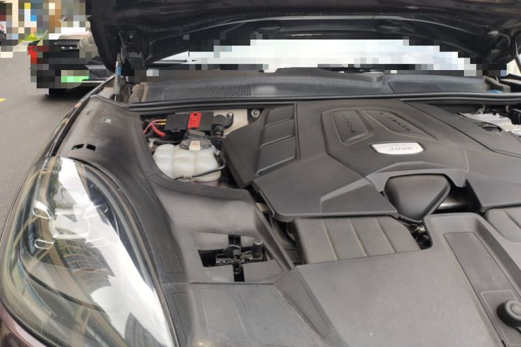 Used Porsche Cayenne 2019 Cayenne 3.0T Engine Bay Right