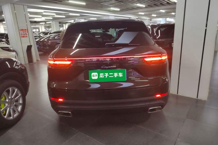 Used Porsche Cayenne 2019 Cayenne 3.0T Exterior 4