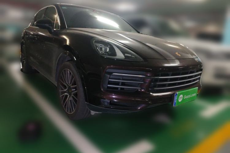 Used Porsche Cayenne 2019 Cayenne 3.0T Front Right 45 Deg