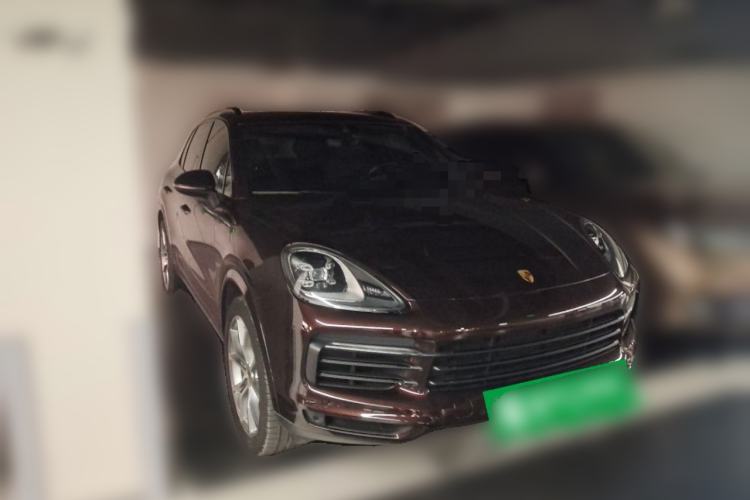 Used Porsche Cayenne 2019 Cayenne 3.0T Front Right 45 Deg