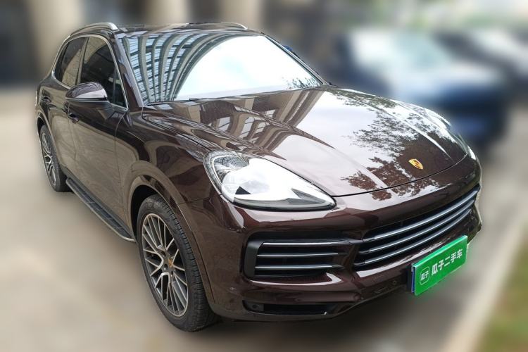 Used Porsche Cayenne 2019 Cayenne 3.0T Front Right 45 Deg