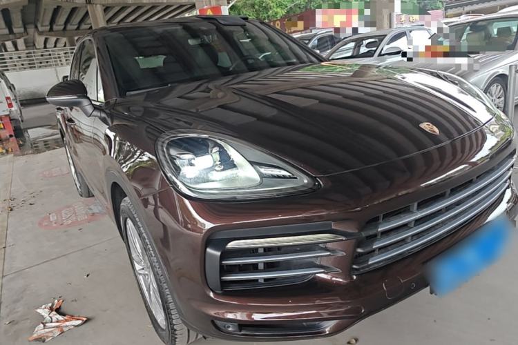 Used Porsche Cayenne 2019 Cayenne 3.0T Front Right 45 Deg