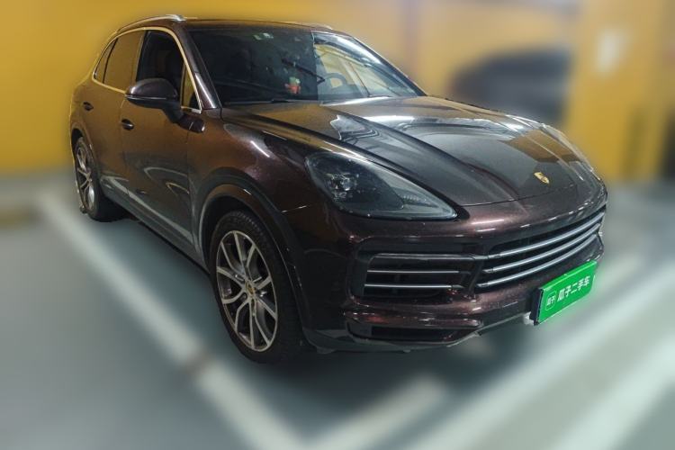 Used Porsche Cayenne 2019 Cayenne 3.0T Front Right 45 Deg