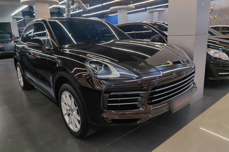 Used Porsche Cayenne 2019 Cayenne 3.0T Front Right 45 Deg