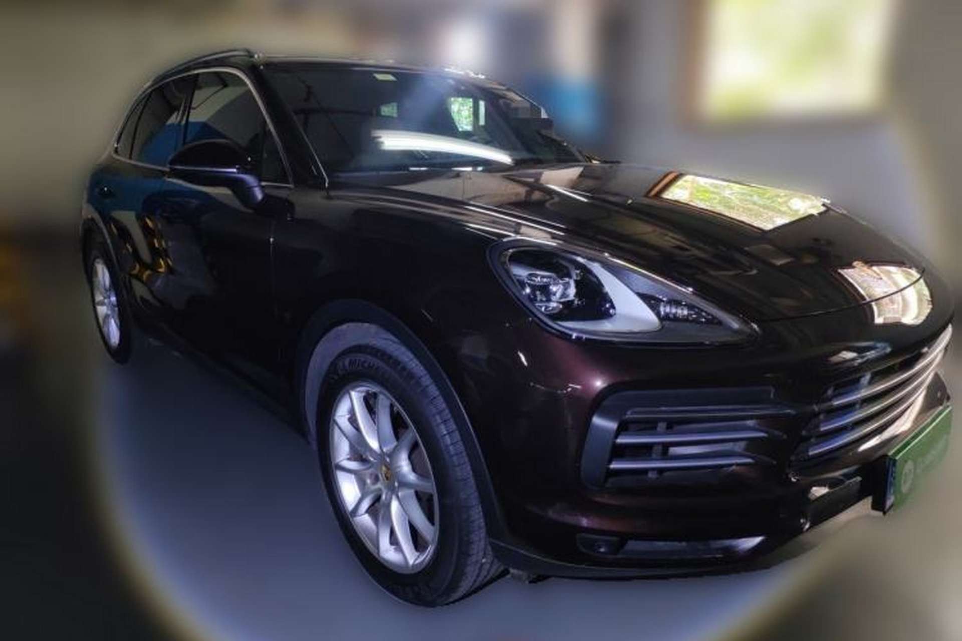 Used Porsche Cayenne 2019 Cayenne 3.0T Front Right 45 Deg
