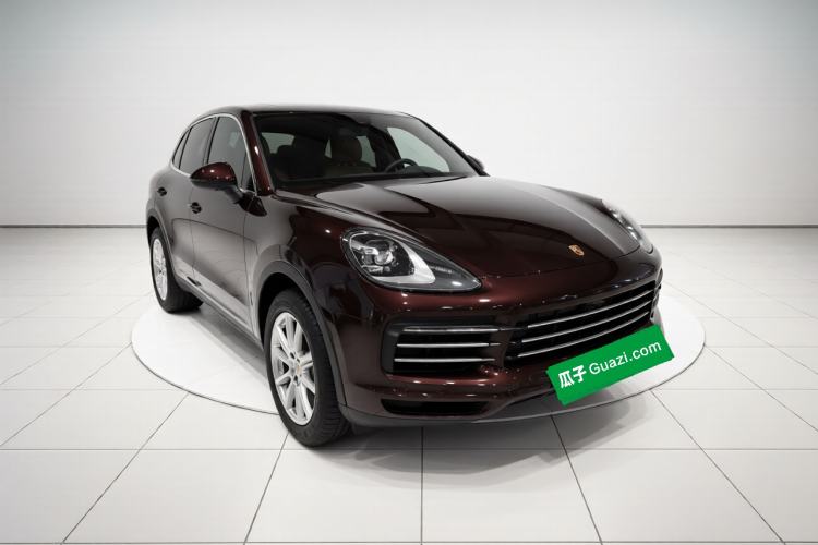 Used Porsche Cayenne 2019 Cayenne 3.0T Front Right 45 Deg