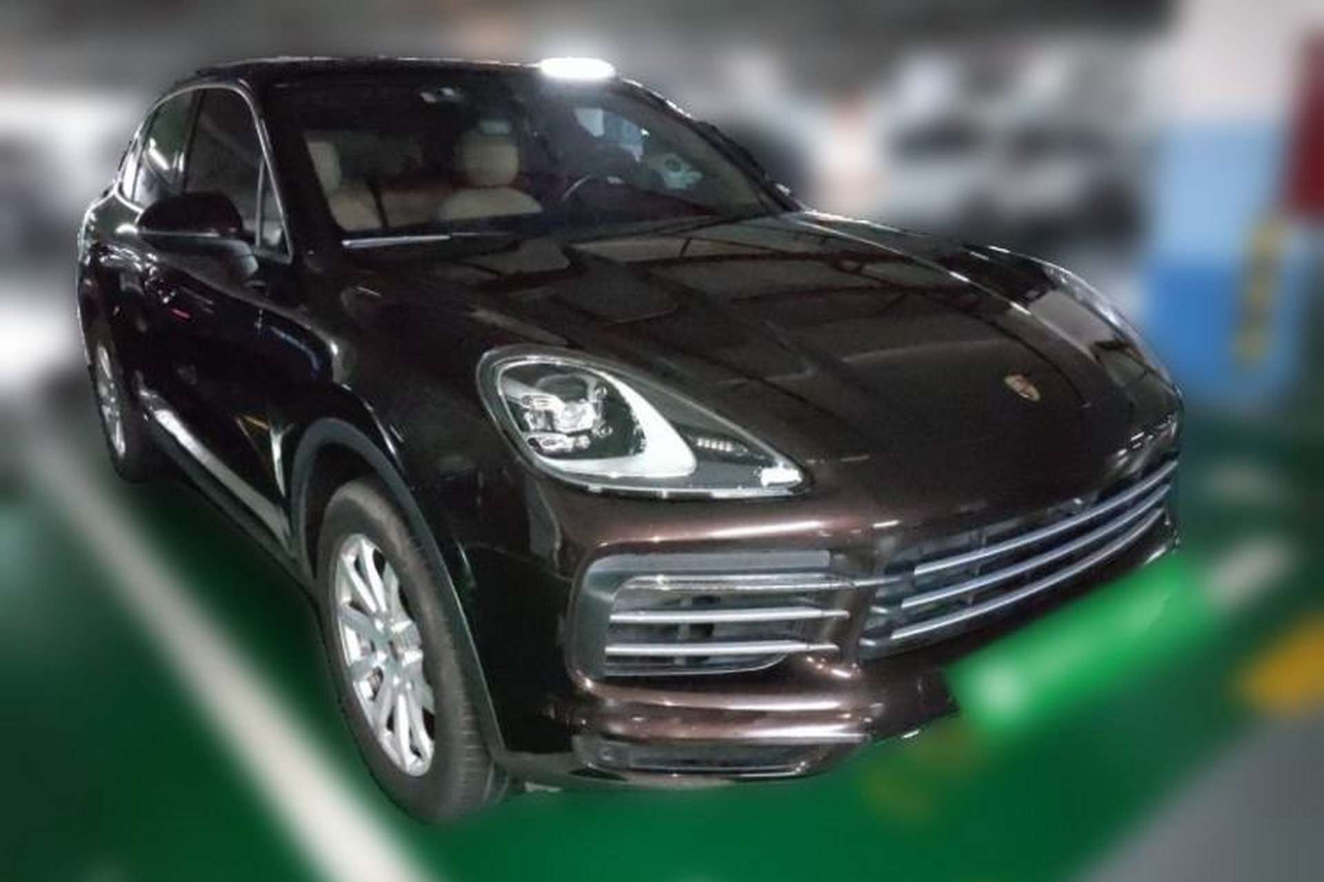 Used Porsche Cayenne 2019 Cayenne 3.0T Front Right 45 Deg