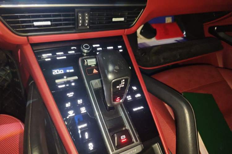 Used Porsche Cayenne 2019 Cayenne 3.0T Gear Lever