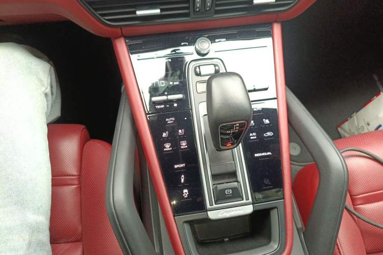 Used Porsche Cayenne 2019 Cayenne 3.0T Gear Lever