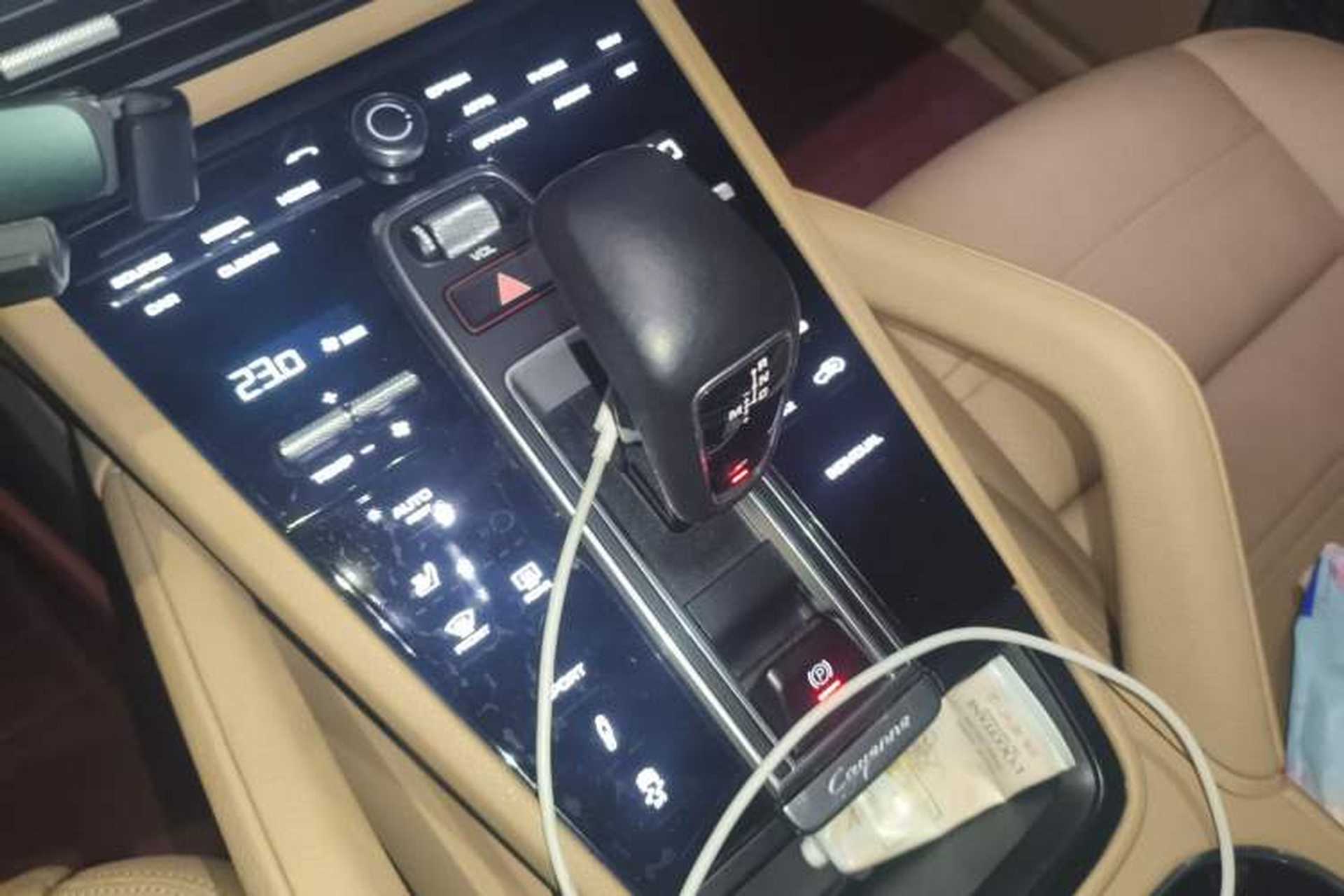 Used Porsche Cayenne 2019 Cayenne 3.0T Gear Lever