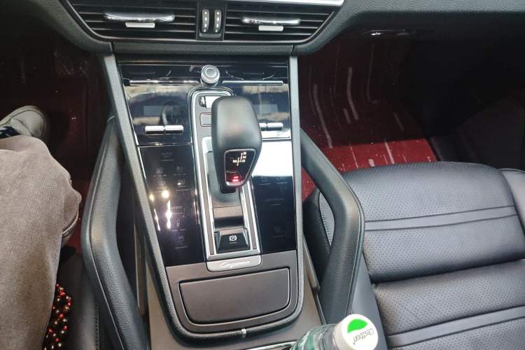 Used Porsche Cayenne 2019 Cayenne 3.0T Gear Lever