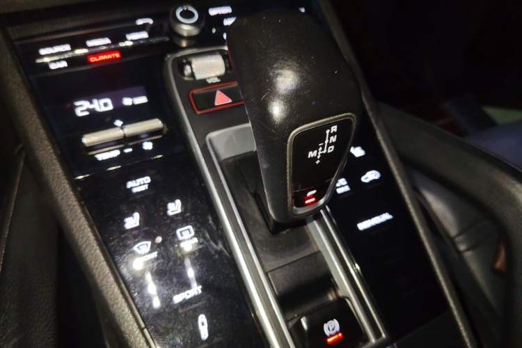 Used Porsche Cayenne 2019 Cayenne 3.0T Gear Lever
