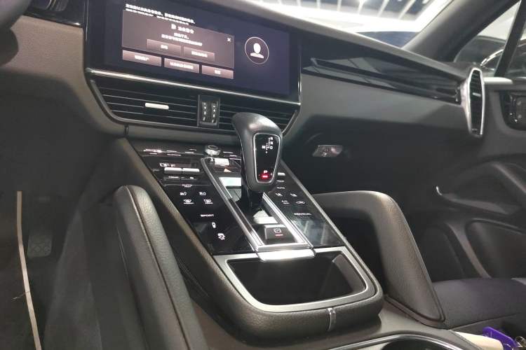 Used Porsche Cayenne 2019 Cayenne 3.0T Gear Lever