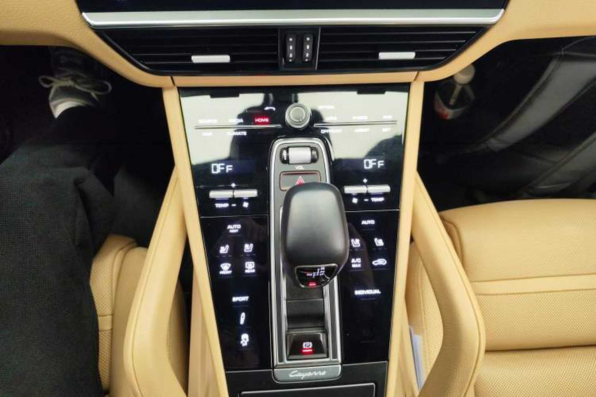 Used Porsche Cayenne 2019 Cayenne 3.0T Gear Lever