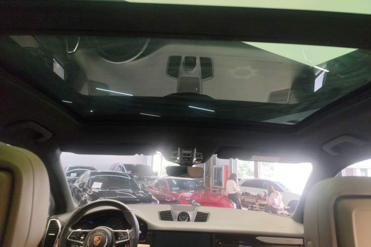 Used Porsche Cayenne 2019 Cayenne 3.0T Headliner
