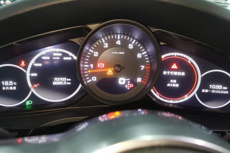 Used Porsche Cayenne 2019 Cayenne 3.0T Instrument Cluster