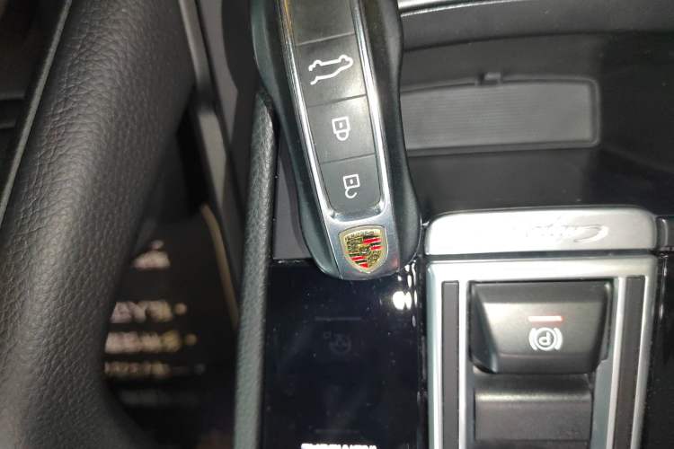 Used Porsche Cayenne 2019 Cayenne 3.0T Interior 1