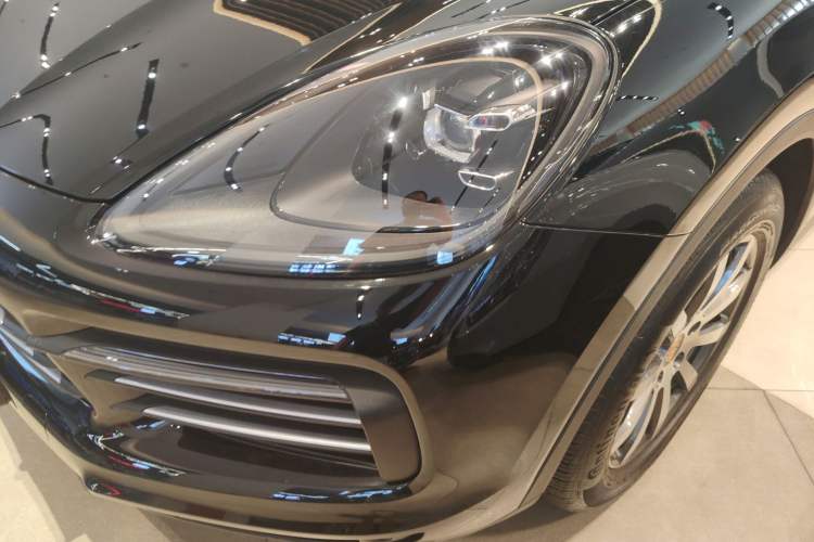 Used Porsche Cayenne 2019 Cayenne 3.0T Left Front Headlight